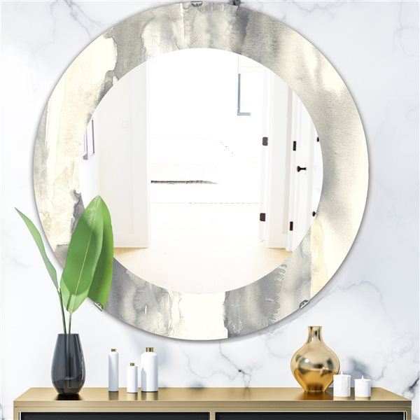 Designart 24-in x 24-in Gold Glamour Direction I Round Polished Wall ...