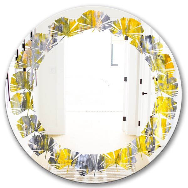 Designart 24-in x 24-in Grey and Yellow Abstract Pattern Round Polished ...