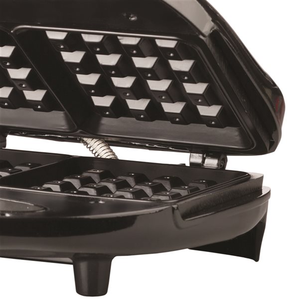 Brentwood Square 750 W Non-Stick Black Dual Waffle Maker