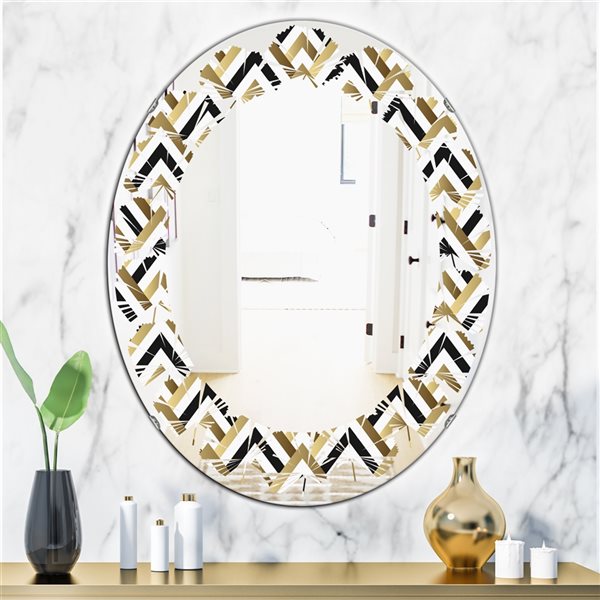 Designart 31.5-in x 23.7-in Gold Black and White Triangle Oval Wall ...