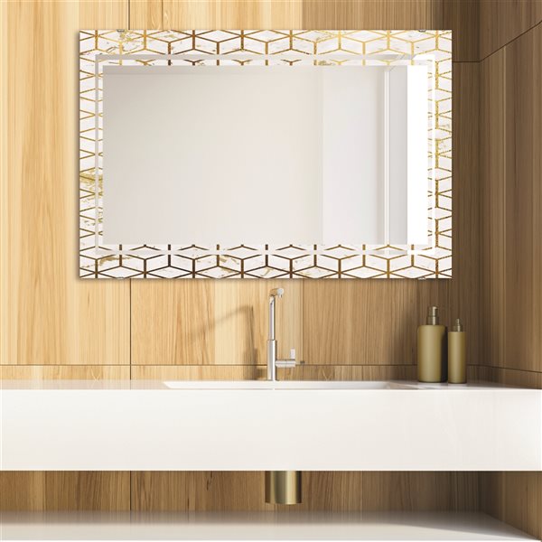 Designart 23.7-in x 31.5-in Capital Gold Honeycomb 14 Rectangle Glam Mirror