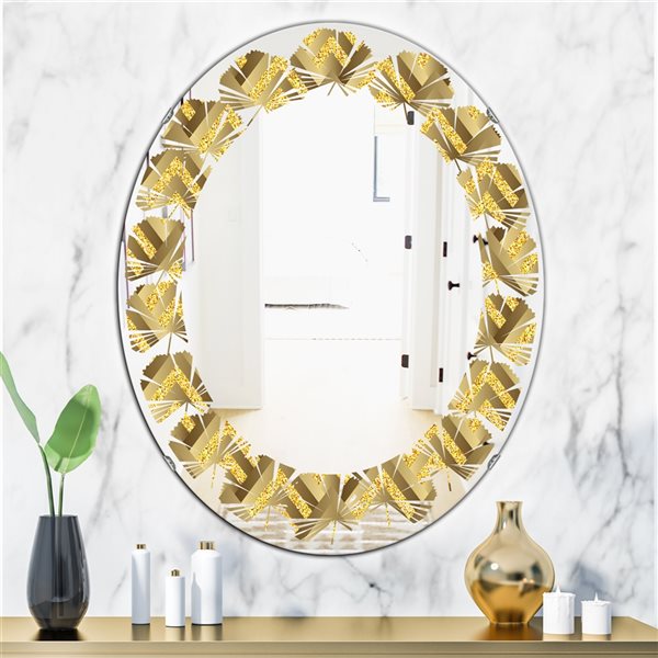 Designart 31.5-in x 23.7-in Golden Plaid Pattern Decorative Oval Mirror ...