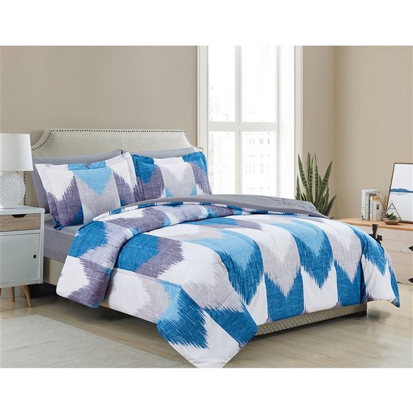 Marina Decoration Blue, Silver and White Geometric Full Comforter Set ...
