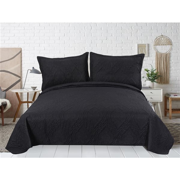 Marina Decoration Black Twin Quilt Set - 2-Piece