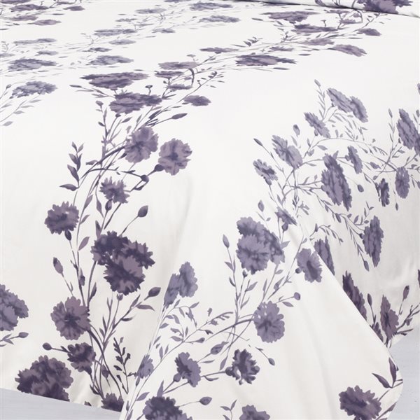 Marina Decoration Queen Purple and White Polyester Bed Sheets - 6-Piece