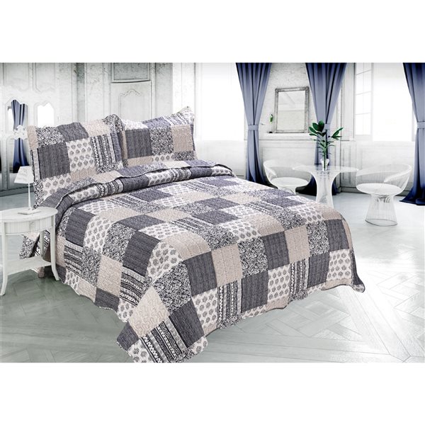 Marina Decoration Navy Blue and Taupe Plaid Full/Queen Quilt Set - 3-Piece