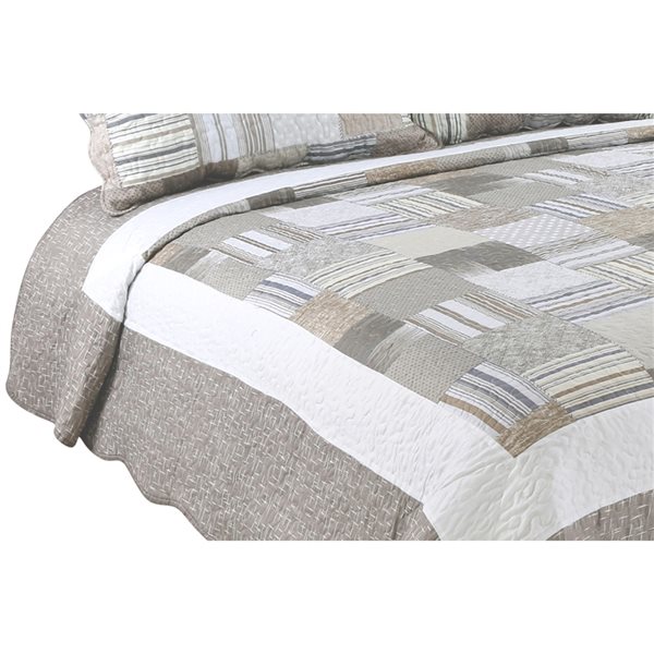 Marina Decoration Taupe and White Plaid Full/Queen Quilt Set - 3-Piece