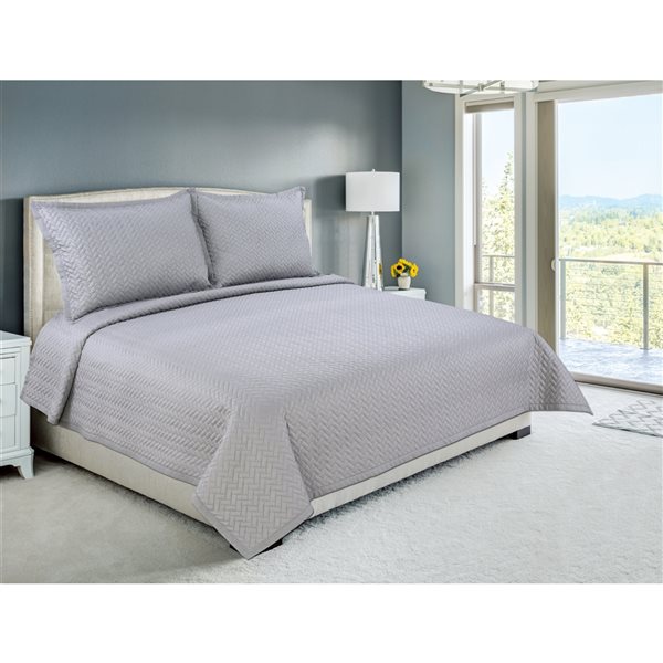 Marina Decoration Silver Herringbone Full/Queen Quilt Set - 3-Piece