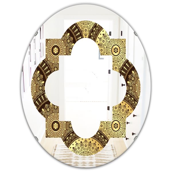 Designart 31.5-in x 23.7-in Golden Circular Pattern I Modern Oval Wall Mirror in Multi-Colour