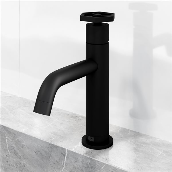 VIGO Ruxton Matte Black 1-Handle Single Hole WaterSense Labelled Bathroom Sink Faucet