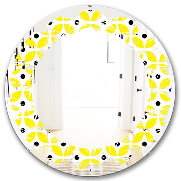 Designart 24 In X 24 In Retro Geometric Design I Round Yellow Polished   330900746 MainImage 001 L 