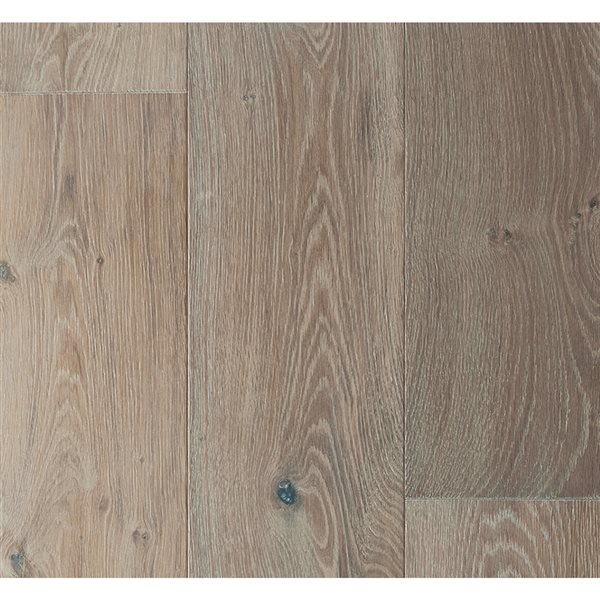 Villa Barcelona Heritage 7 1/2 x 1/2-in Prefinished French Oak Raval Wirebrushed Engineered Hardwood Flooring