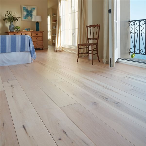 Villa Barcelona 6 1/2  x 3/8-in Prefinished Maple Blanco Wirebrushed Hardwood Flooring