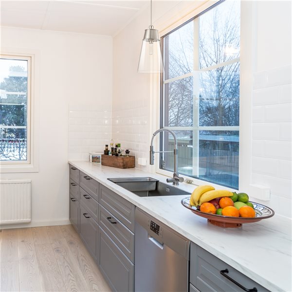 Z-Lite Wentworth Brushed Nickel Transitional Clear Glass Cylinder Halogen Medium (10-22-in) Pendant Light