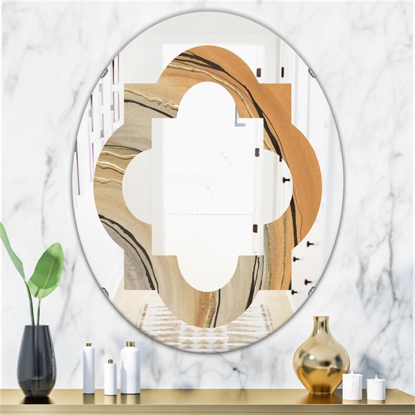 Designart 35.4-in x 23.7-in Glam Canion II Wall Mirror