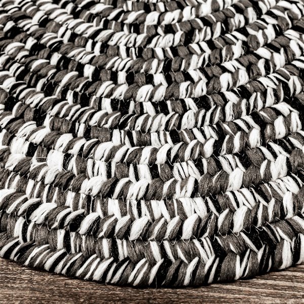 Colonial Mills Anastasia 4-in x 5-in Black Oval Indoor/outdoor Abstract Farmhouse/cottage Rug