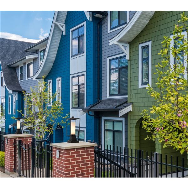 Z-Lite Sheridan 100-Watt 19.75-in Black Transitional Post Light