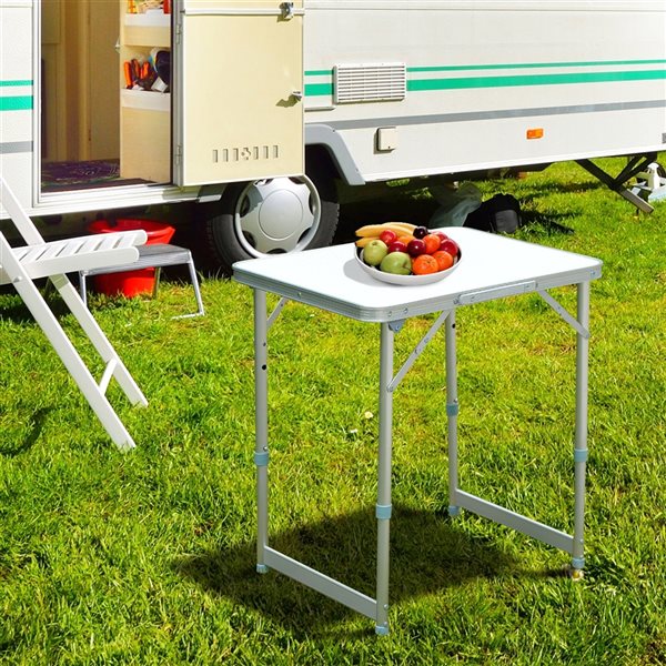 Outsunny 17.75-in x 23.5-in Outdoor Rectangle Wood Silver Folding Table
