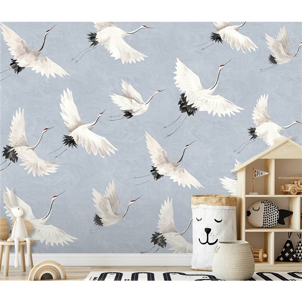 Panneau mural bleu avec oiseaux blancs de REMIX WALLS by Katie Hunt