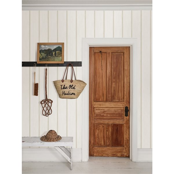 Zio and Sons Non-woven Unpasted Upstate Beadboard Aged White Wood Wallpaper