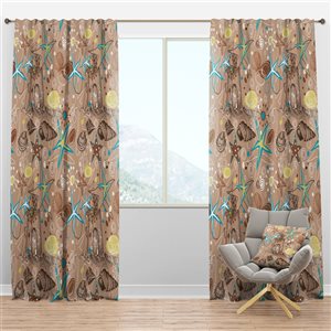 DesignArt 120-in x 52-in Beach life atmosphere with shells and sea stars  Blackout Curtain