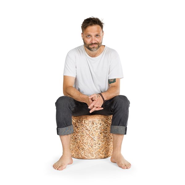 Gouchee Home Cube Straw Modern Gold Polyester Round Ottoman