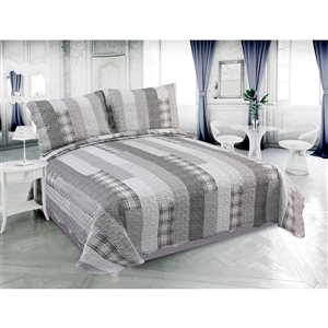 Marina Decoration Taupe, Grey, Silver and White Geometric Full/Queen Quilt Set - 3-Piece