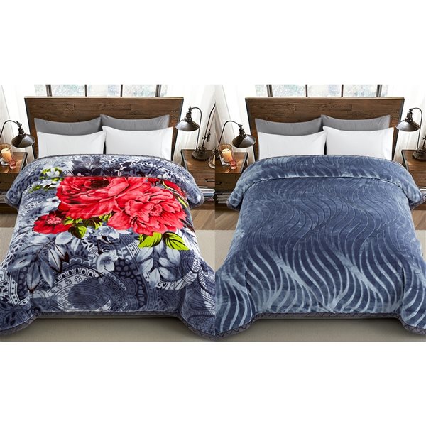 Marina Decoration Grey, Red and Green 86-in x 94-in Reversible Polyester Blanket