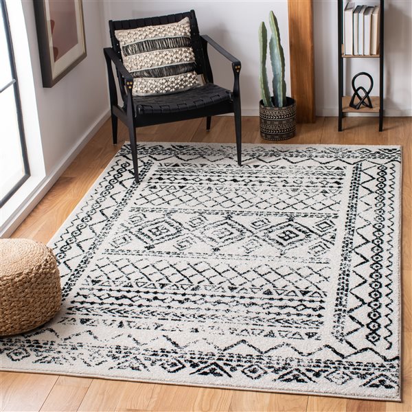 Safavieh Tulum Grady 3-ft x 5-ft Ivory/Black Rectangular Indoor Distressed/Overdyed Bohemian/Eclectic Throw Rug