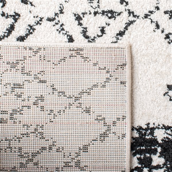 Safavieh Tulum Artesia 7-ft x 7-ft Ivory/Black Round Indoor Abstract Bohemian/Eclectic Area Rug