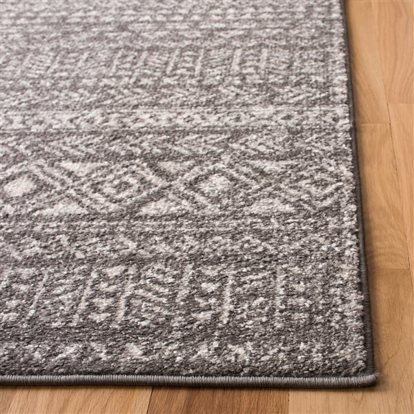 Safavieh Tulum Hobbs 4-ft x 6-ft Dark Grey/Ivory Rectangular Indoor Abstract Bohemian/Eclectic Area Rug