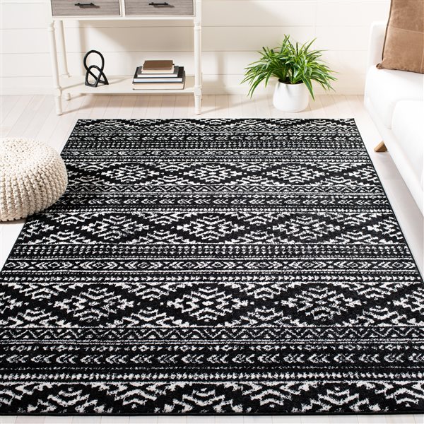 Tapis d'intérieur rectangulaire et abstrait Tulum Cibola par Safavieh de 4 pi x 6 pi de style bohème, noir et ivoire