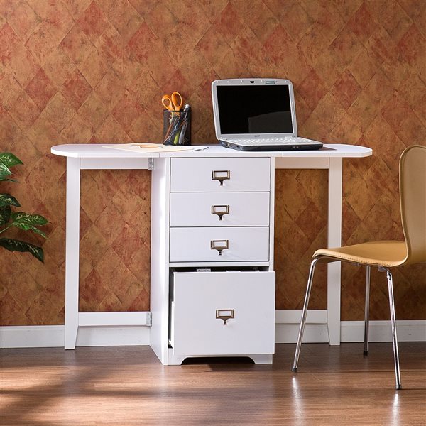 Southern Enterprises Helen 48-in White Composite Traditional 3-Drawer Desk