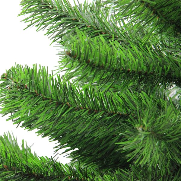 Northlight 5-ft Colorado Spruce 2-Tone Medium Artificial Christmas Tree - Unlit