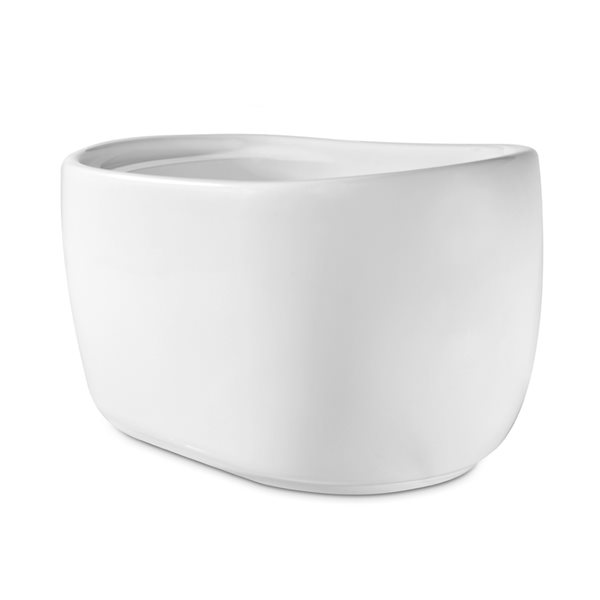 Streamline 32W x 51L Glossy White Acrylic Bathtub and a Matte Black Reversible Drain