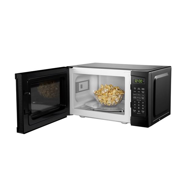 Danby 0.7 ft³ 1050-watt Countertop Microwave with Convenience Cooking Controls- Black
