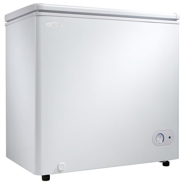 Danby 5.5-cu ft Manual Defrost Chest Freezer - White