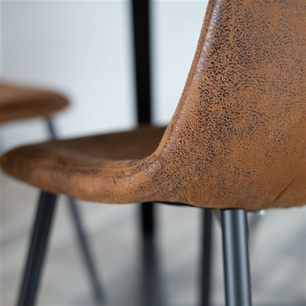 Ensemble de 4 chaises de salle à manger Charlton par Homycasa en microsuède brun vieilli avec pieds en métal noir