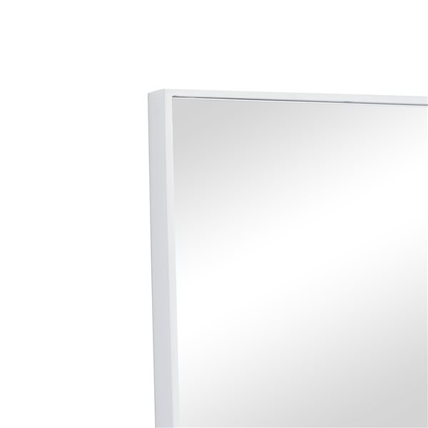 Grayson Lane 32-in x 18-in Rectangle White Contemporary Framed Wall Mirror