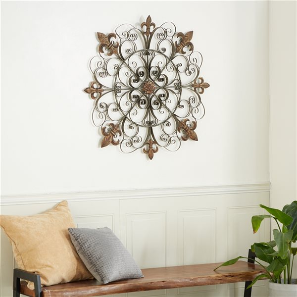 Grayson Lane 42-in Brown Metal Rustic Wall Decor