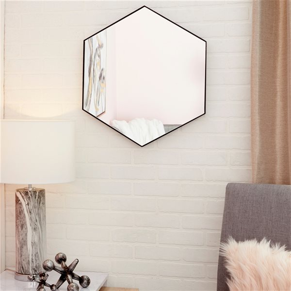 Cosmoliving By Cosmopolitan 21-in x 24-in Hexagon Black Contemporary Framed Wall Mirror