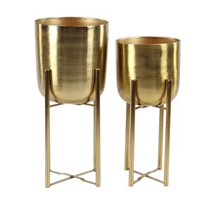 Cosmoliving by Cosmopolitan 11-in x 22-in Gold Metal Planters - Set of 2