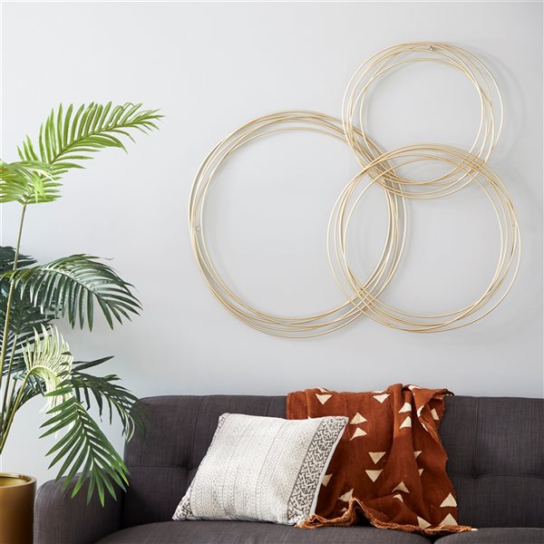 CosmoLiving by Cosmopolitan 36-in x 44-in Gold Metal Contemporary Wall Decor