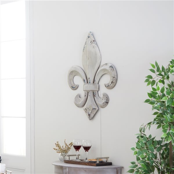 Grayson Lane 30-in H x 25-in W Vintage Metal Wall Accent