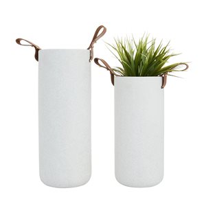 CosmoLiving by Cosmopolitan White Contemporary Stoneware Round Vase with Straps - Set of 1