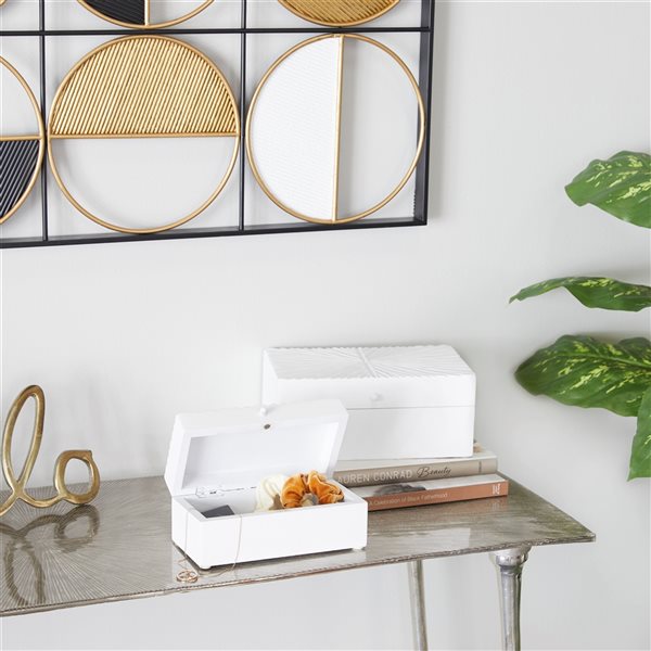 CosmoLiving by Cosmopolitan White Wood Contemporary Box - Set of 2