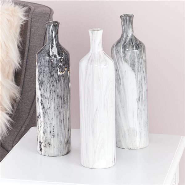 CosmoLiving by Cosmopolitan Grey Contemporary Vase - Set of 3