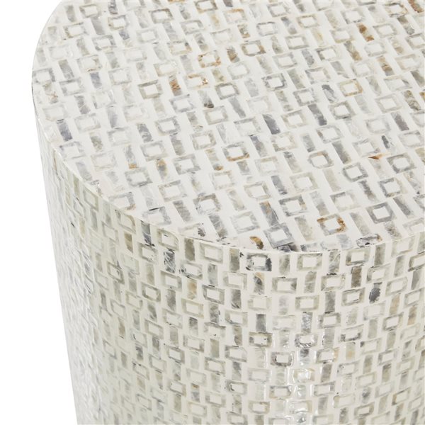 Grayson Lane Modern White Shells Pattern Round Ottoman
