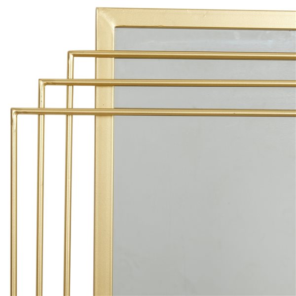 Cosmoliving By Cosmopolitan 36-in x 24-in Rectangle Gold Wall Mirror