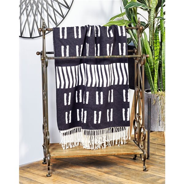 Grayson Lane 41-in x 28-in Black Metal and Light Brown Vintage Quilt Rack